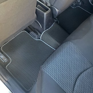Коврики на Toyota Prius (50) 2015 - 2023 в Москве