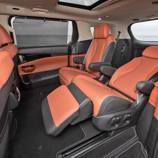 Ворсовые коврики на KIA Carnival IV 7 мест с оттоманками 2020 - 2025 в Москве