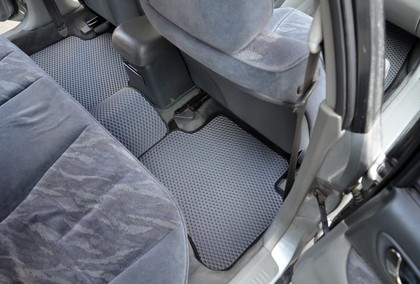 Коврики на Mitsubishi Galant VIII 1996 - 2005 в Москве