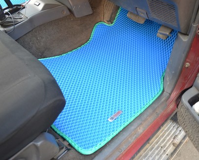 Коврики на Toyota Hilux Surf II 1989 - 1995 в Москве