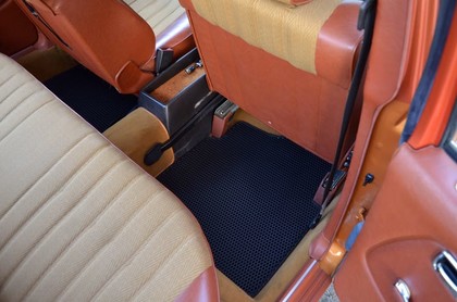 EVA коврики на Mercedes W123 1975 - 1986 в Москве