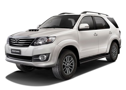 Ворсовые коврики на Toyota Fortuner I 2004 - 2015 в Москве