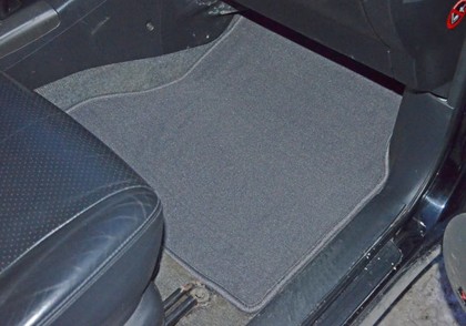 Коврики на Toyota Rav4 II 2000 - 2006 в Москве