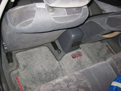 EVA коврики на Toyota Avensis I 1997 - 2002 в Москве