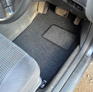 Ворсовые коврики на Toyota Carina (T19) 1992 - 1996 в Москве