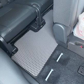 Коврики на Mitsubishi Montero Sport III 2015 - 2025 в Москве