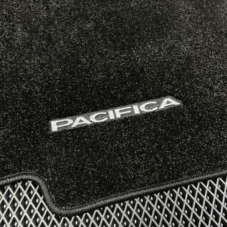 EVA коврики на Chrysler Pacifica II 2016 - 2025 в Москве