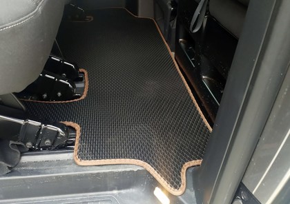 Коврики на Volkswagen Caravelle (T6) 2015 - 2019 в Москве