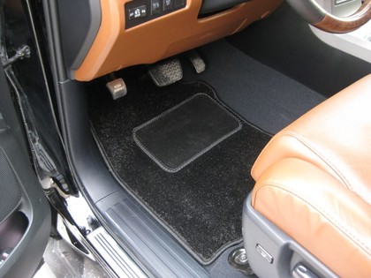 Ворсовые коврики на Toyota Tundra II 2006 - 2022 в Москве