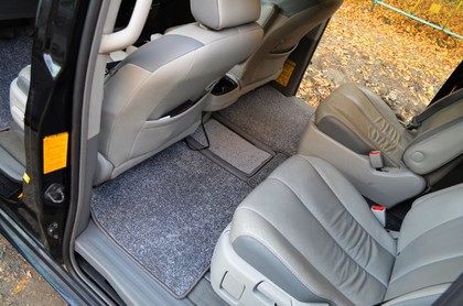 Ворсовые коврики на Toyota Sienna III 2010 - 2020 в Москве