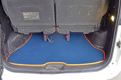 Коврики на Nissan Serena (C25) 2005 - 2010 в Москве