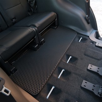 Коврики на Mitsubishi Montero Sport III 2015 - 2025 в Москве