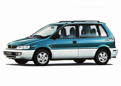 Коврики на Mitsubishi Space Runner I 1991 - 1999 в Москве