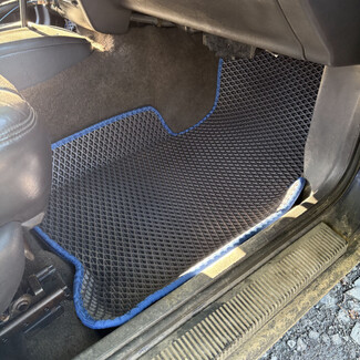 EVA коврики на Jeep Grand Cherokee (ZJ) 1992 - 1999 в Москве EVA коврики на Jeep Grand Cherokee (ZJ) 1992 - 1999 в Москве