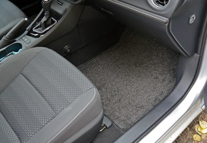 Коврики на Toyota Corolla (E18) 2012 - 2019 в Москве