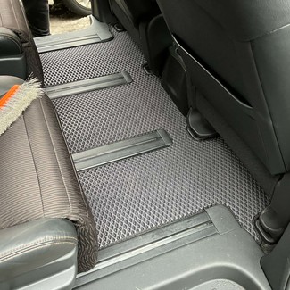 Ворсовые коврики на Nissan Elgrand (E52) 2010 - 2025 в Москве