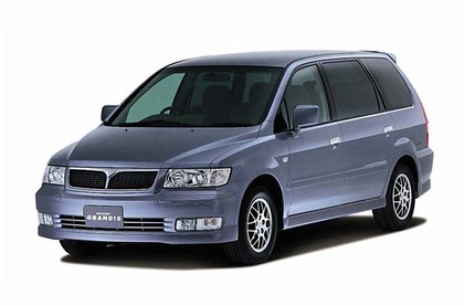 Ворсовые коврики на Mitsubishi Chariot Grandis 1997 - 2003 в Москве