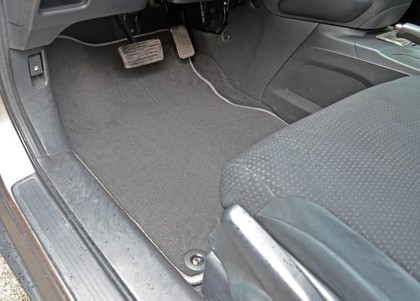 Коврики на Honda CR-V IV 2012 - 2018 в Москве