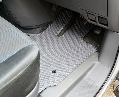EVA коврики на Toyota Voxy (R70) 2007 - 2013 в Москве