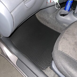 Ворсовые коврики на Toyota Vitz I 1998 - 2005 в Москве Ворсовые коврики на Toyota Vitz I 1998 - 2005 в Москве