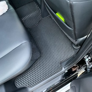 Коврики на Mitsubishi Montero Sport III 2015 - 2025 в Москве