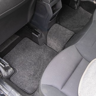 Ворсовые коврики на Mercedes GLA (X156) 2014 - 2020 в Москве