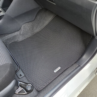 Коврики на Toyota Yaris L 2013 - 2026 в Москве Коврики на Toyota Yaris L 2013 - 2026 в Москве
