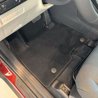 EVA коврики на KIA Carnival IV 7 мест с оттоманками 2020 - 2025 в Москве EVA коврики на KIA Carnival IV 7 мест с оттоманками 2020 - 2025 в Москве