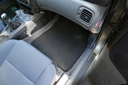 Коврики на Nissan Almera II (N16) 2000 - 2006 в Москве