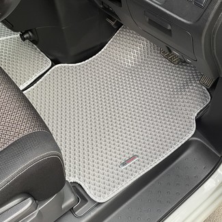 Ворсовые коврики на Nissan Serena (C26) 2010 - 2016 в Москве