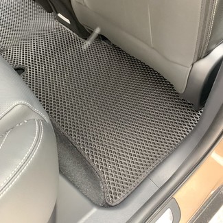 Ворсовые коврики на Geely Emgrand X7 второй рестайлинг 2019 - 2022 в Москве