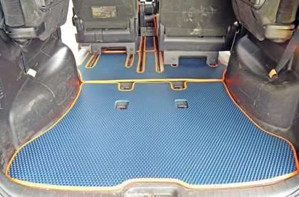 Коврики на Nissan Serena (C25) 2005 - 2010 в Москве