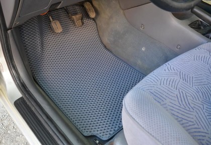 EVA коврики на Toyota Avensis I 1997 - 2002 в Москве