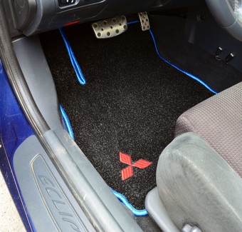 Ворсовые коврики на Mitsubishi Eclipse IV 2005 - 2011 в Москве