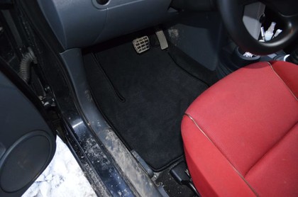 Коврики на Mitsubishi Colt VI 2002 - 2012 в Москве