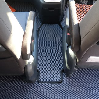 Коврики на Nissan Serena (C27) 2016 - 2022 в Москве
