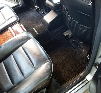 Коврики на Mercedes E (W124) 1986 - 1996 в Москве