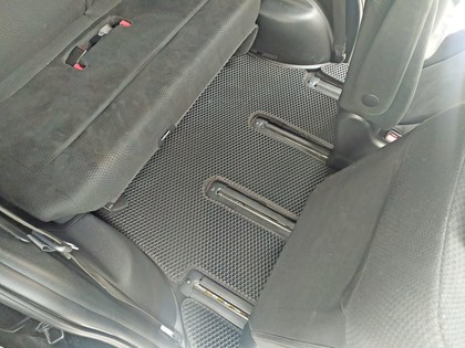 Коврики на Honda StepWGN IV 2009 - 2015 в Москве