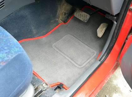 Коврики на Toyota Cami 1999 - 2006 в Москве