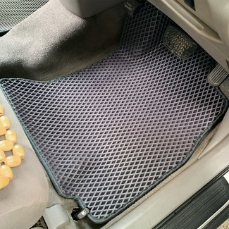 Коврики на Toyota Vista (V50) 1998 - 2003 в Москве