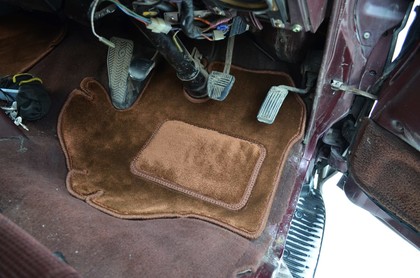 Ворсовые коврики на Toyota Hiace (H100) 1989 - 2005 в Москве