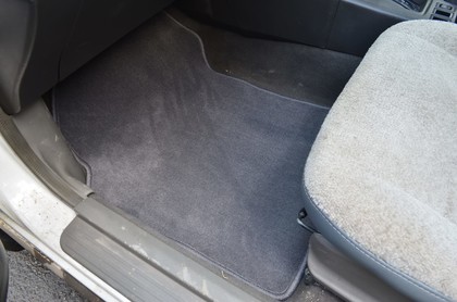 Ворсовые коврики на Nissan Avenir (W11) 1998 - 2005 в Москве
