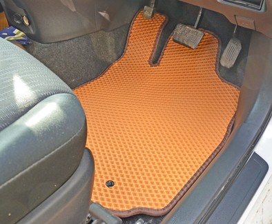 Ворсовые коврики на Toyota Wish II 2009 - 2017 в Москве