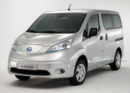 Ворсовые коврики на Nissan e-NV200 2014 - 2019 в Москве